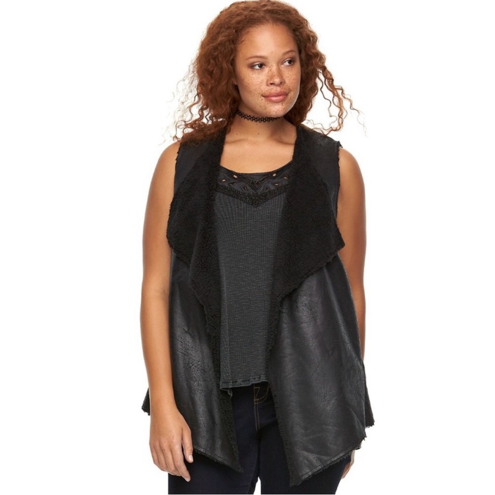 Rock &‎ Republic Sherpa faux leather Vest size S